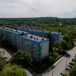 Stojalowskiego 3-Bedroom Apartment